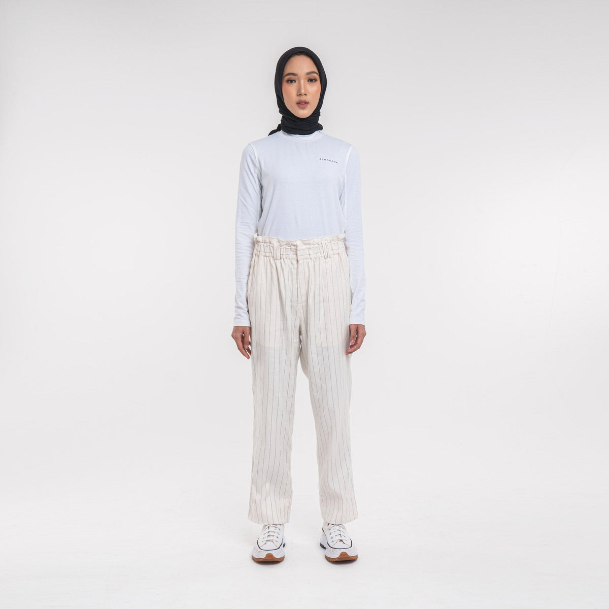 Baggy Pants White