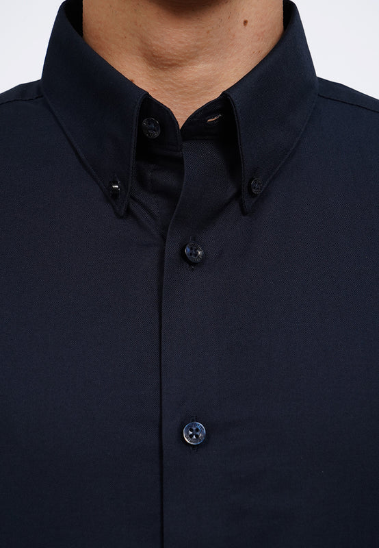 Long Sleeve Buttoned Down Collar Shirt