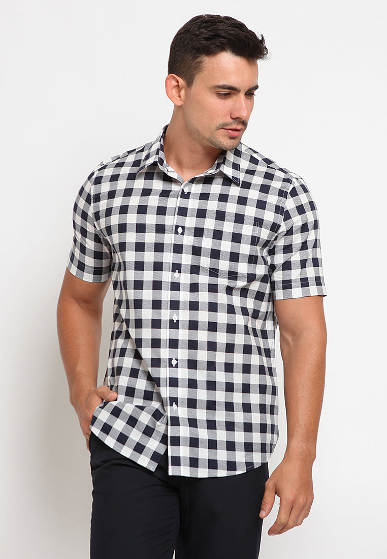 Checked short sleeves shirt