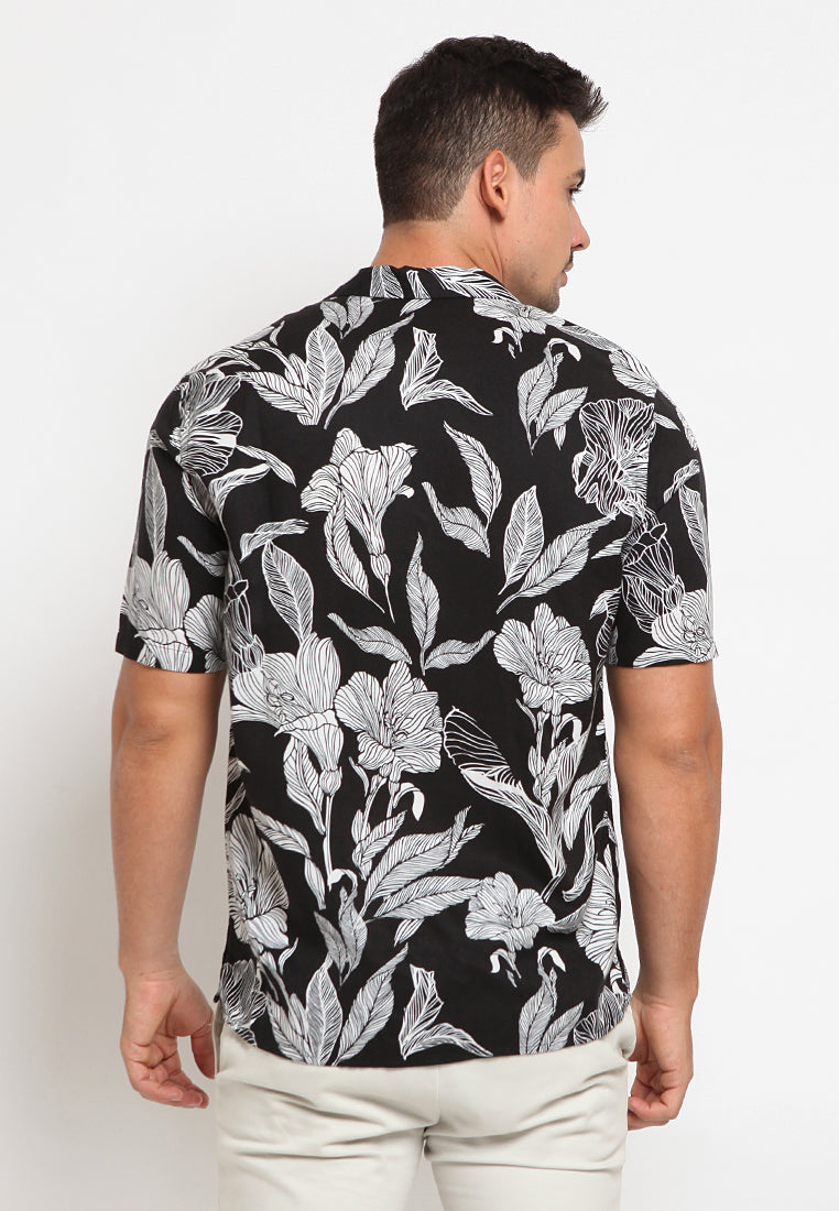 Cuban collar shirt