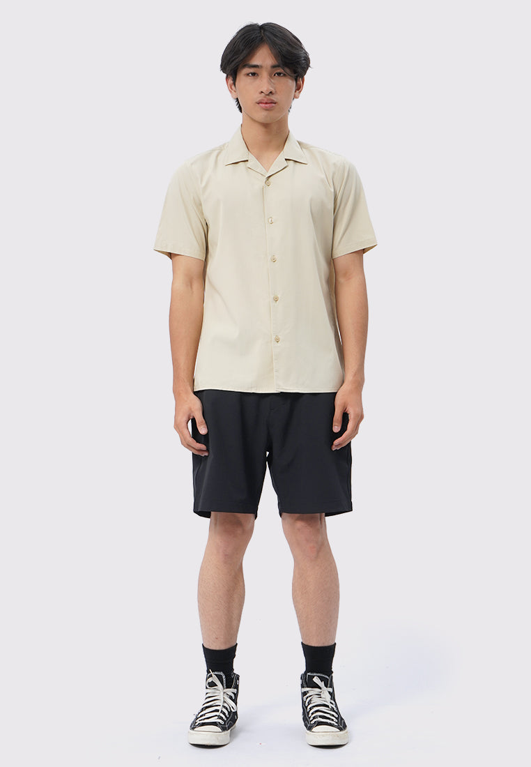 Relaxed Fit Short Sleeve Resort Shirt Beige