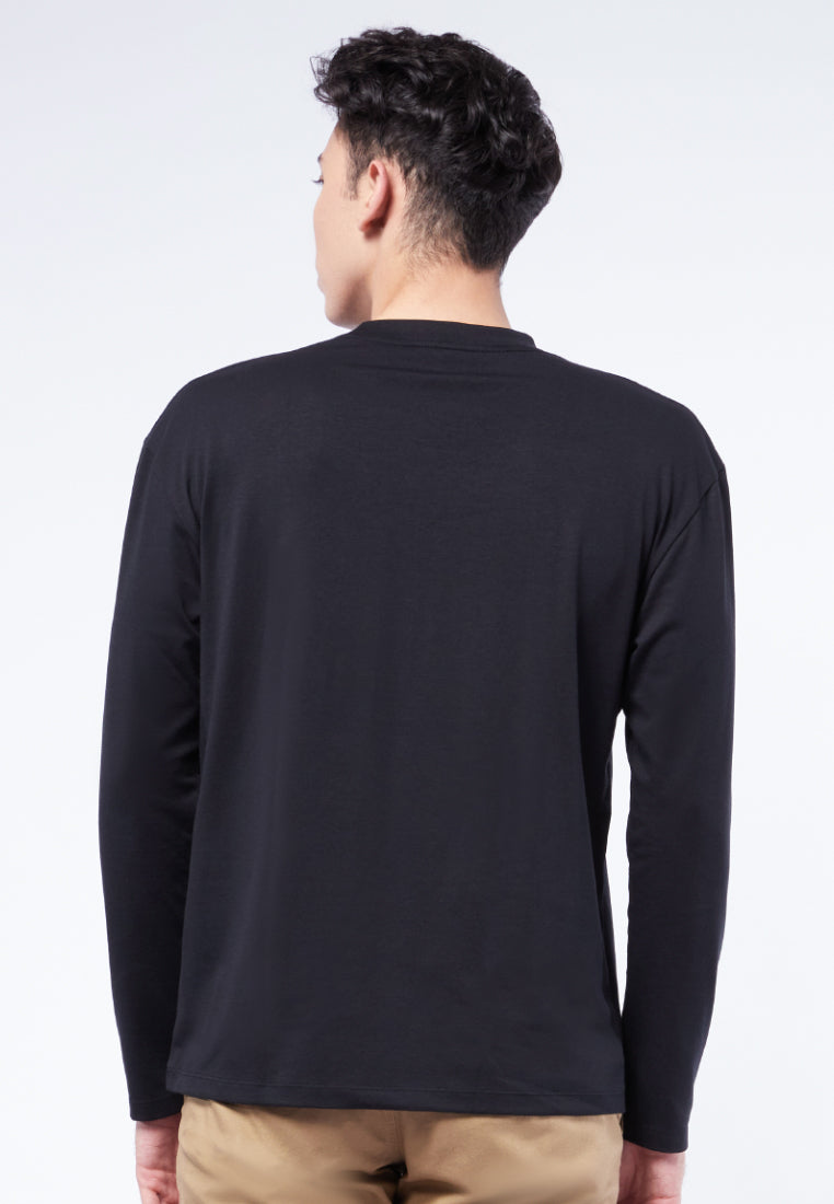 Long Sleeve T-shirt with Pocket
