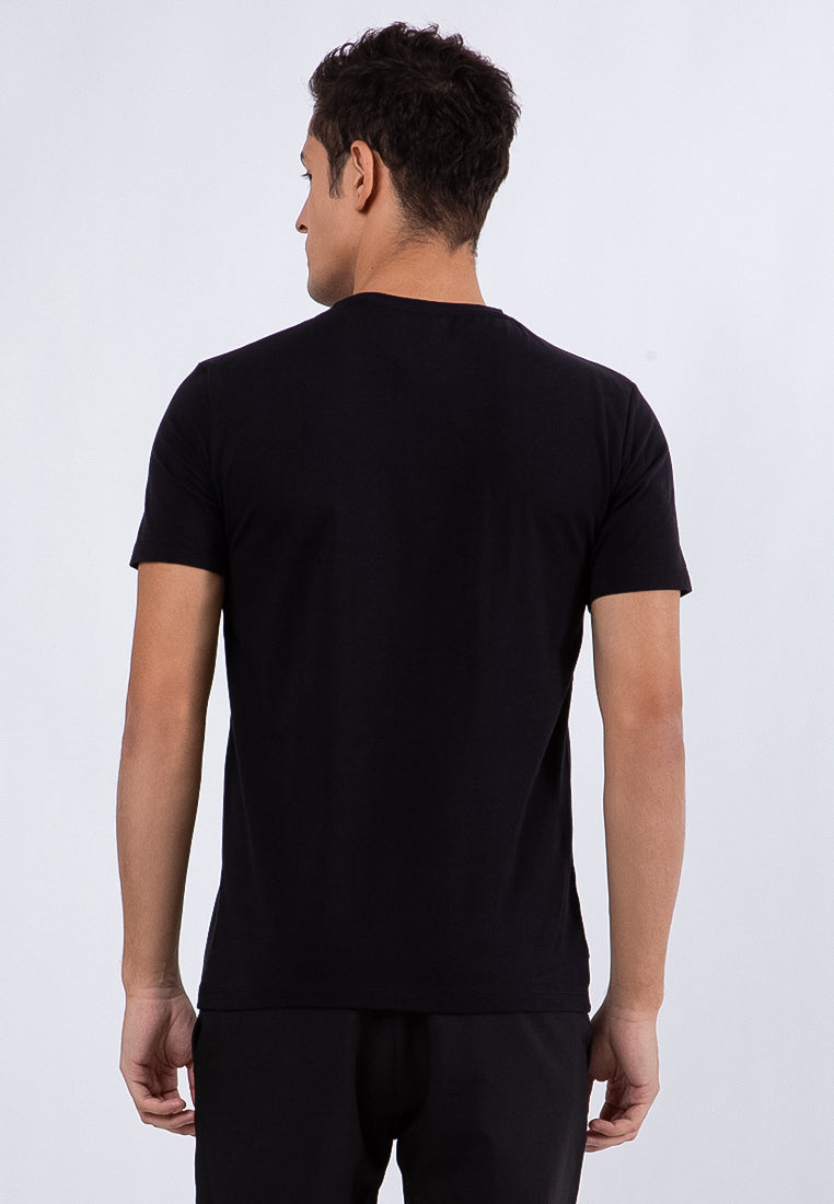 Basic T-Shirt
