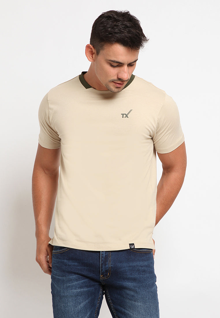 Contrast rib neck t-shirt