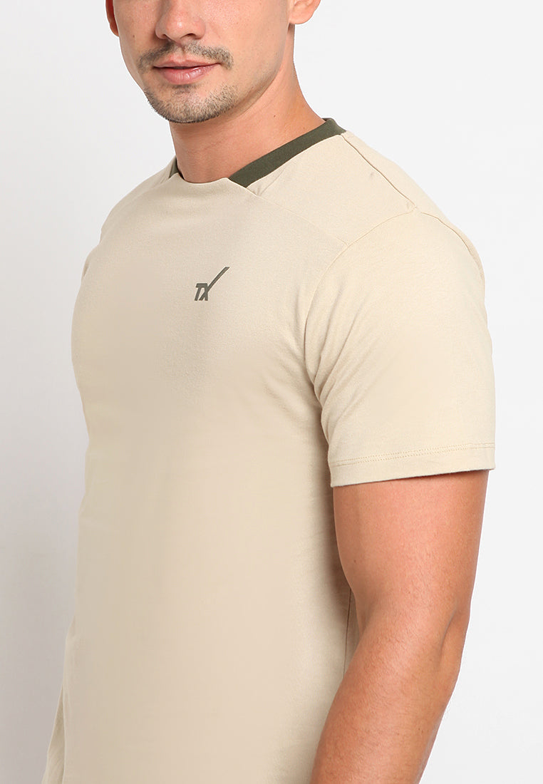 Contrast rib neck t-shirt