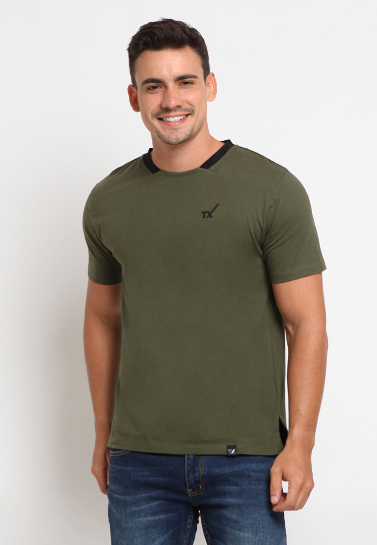 Contrast rib neck t-shirt