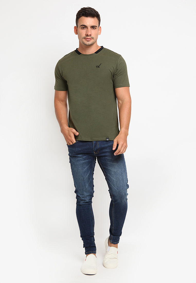 Contrast rib neck t-shirt