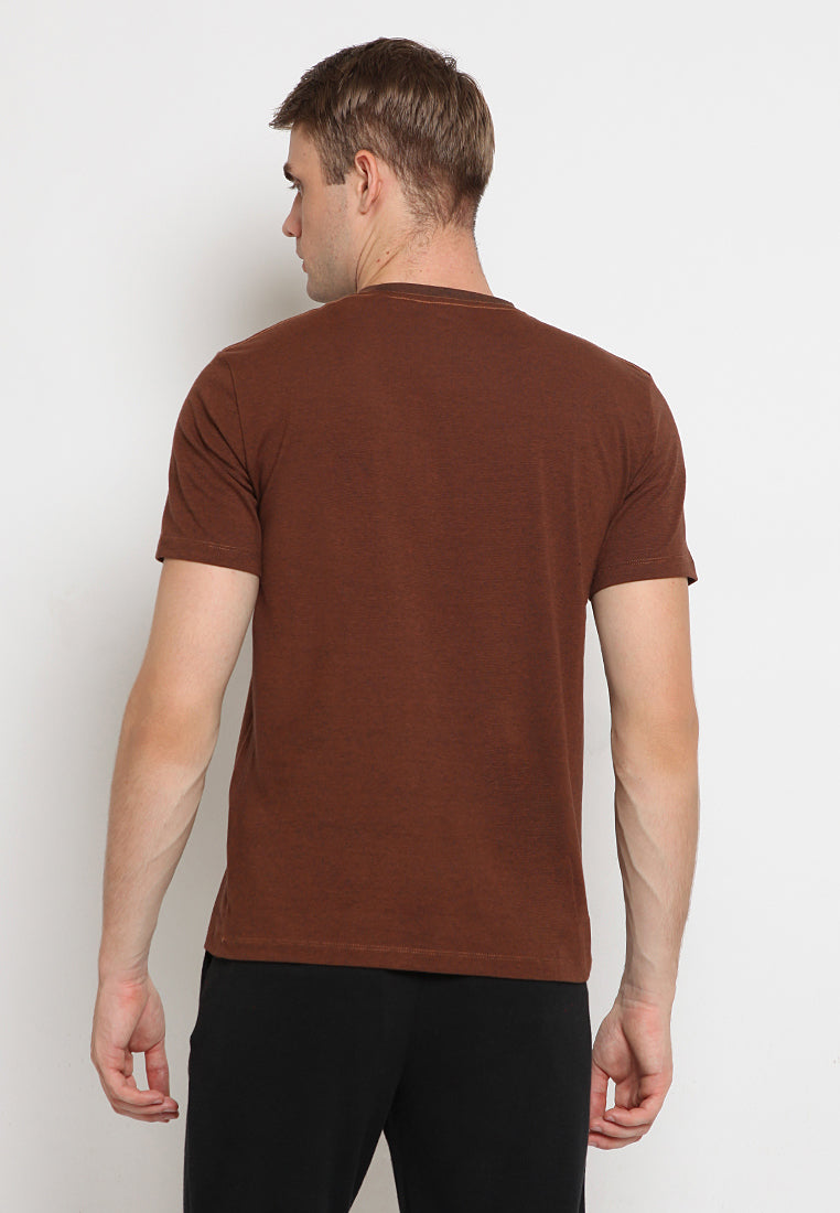 Basic round neck t-shirt