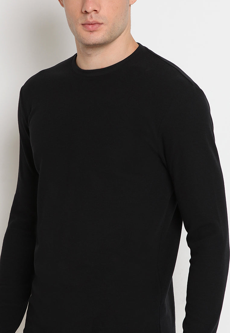 Basic long sleeve t-shirt