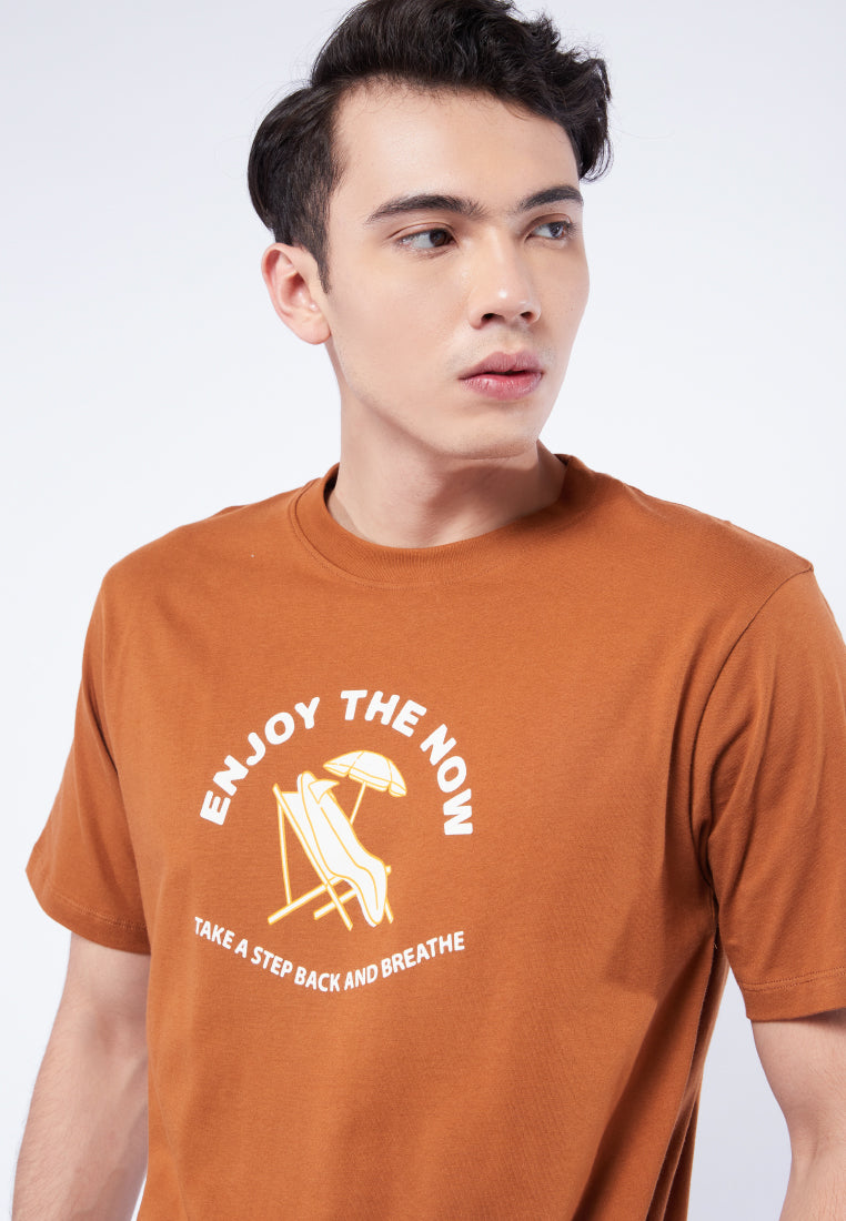 Round Neck Graphic T-Shirt