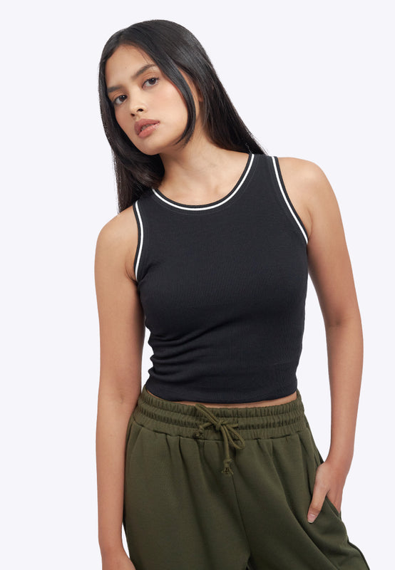 Contrast Lining Fitted Bra Top