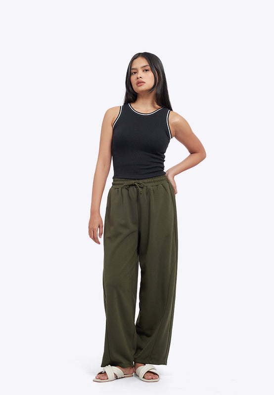 Contrast Lining Fitted Bra Top