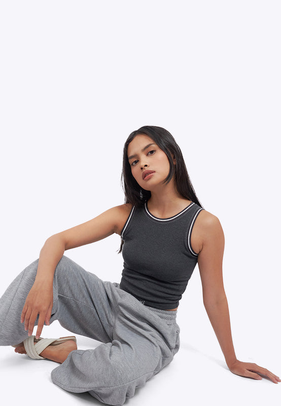 Contrast Lining Fitted Bra Top