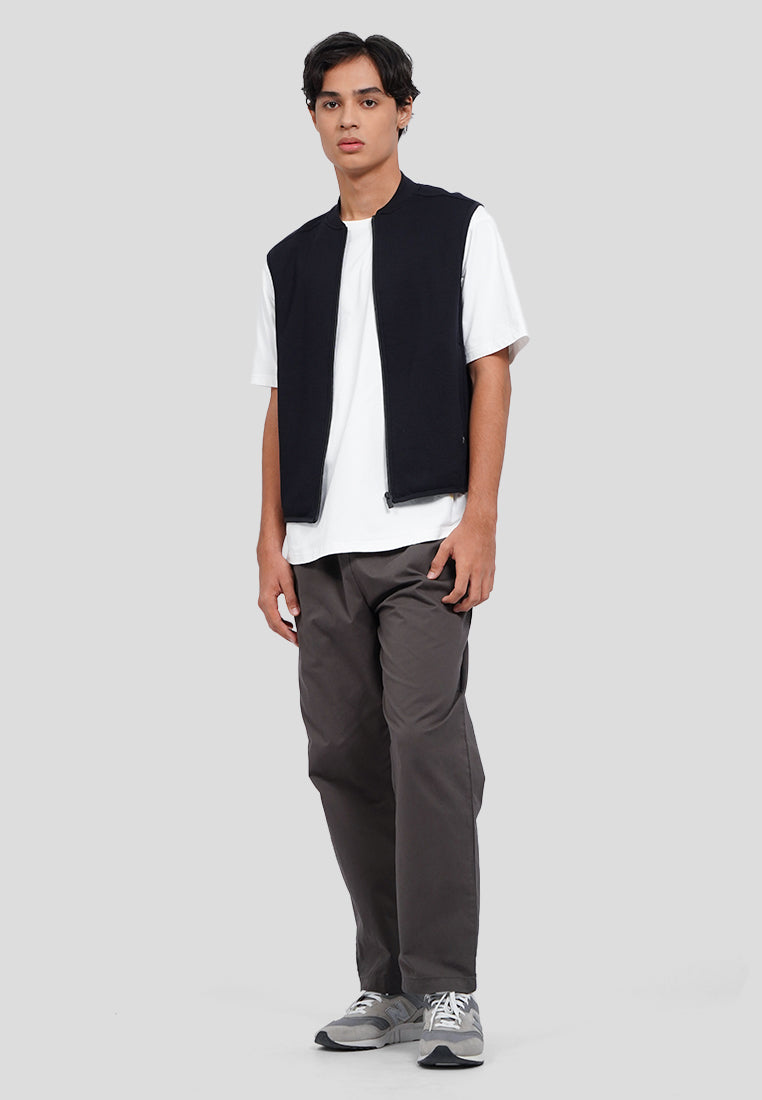 Slim Fit Zippered Knit Vest