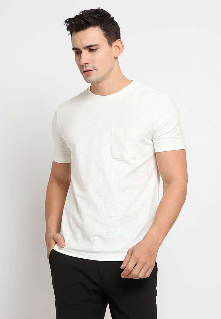 basic pocket t-shirt
