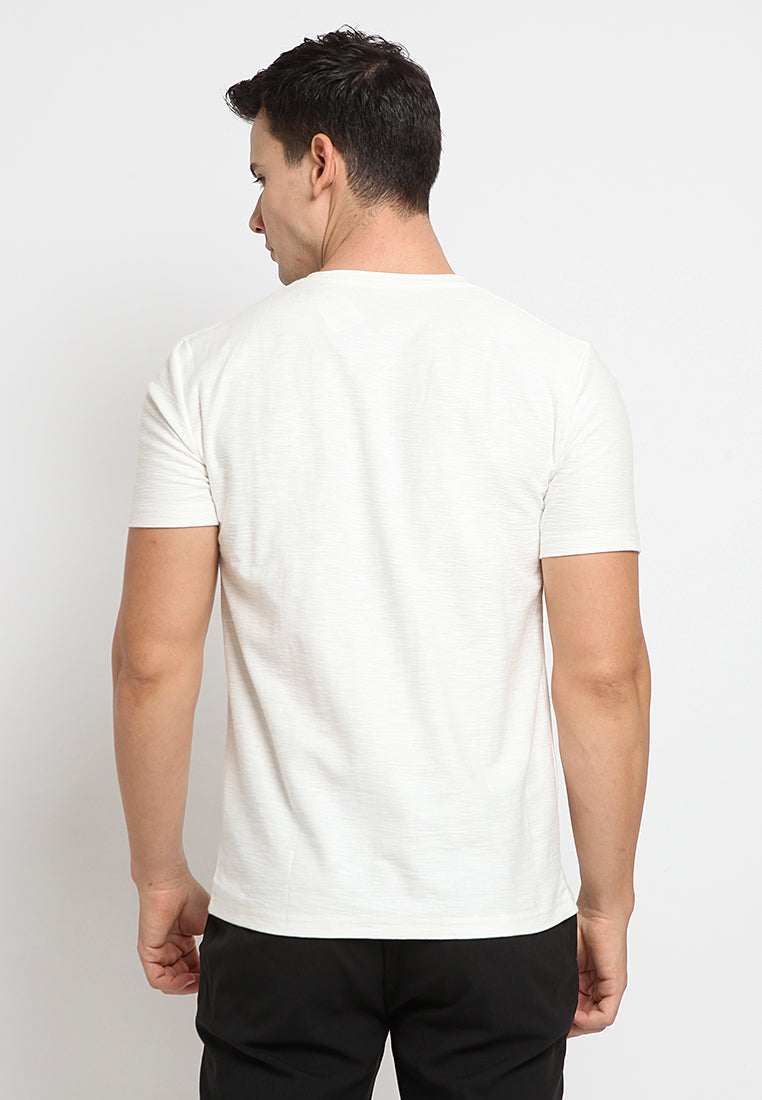 basic pocket t-shirt