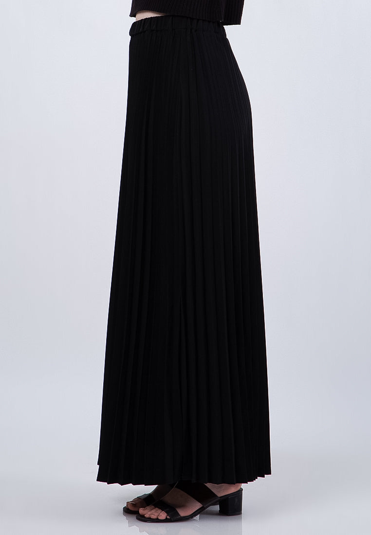 Pleated Maxi Skirt