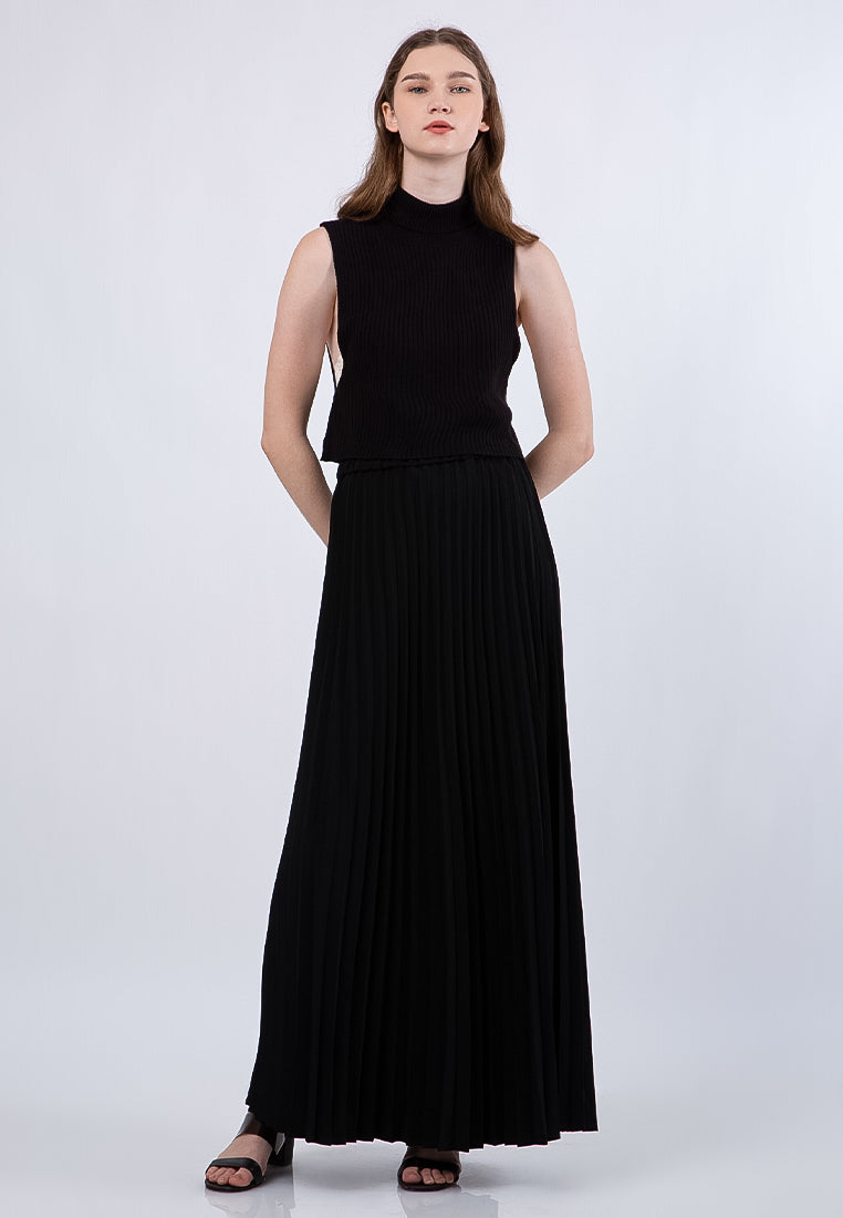 Pleated Maxi Skirt