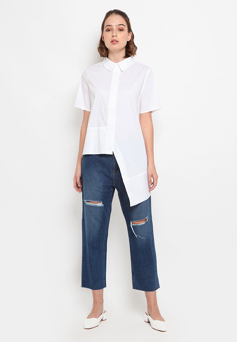 Asymmetric hem shirt