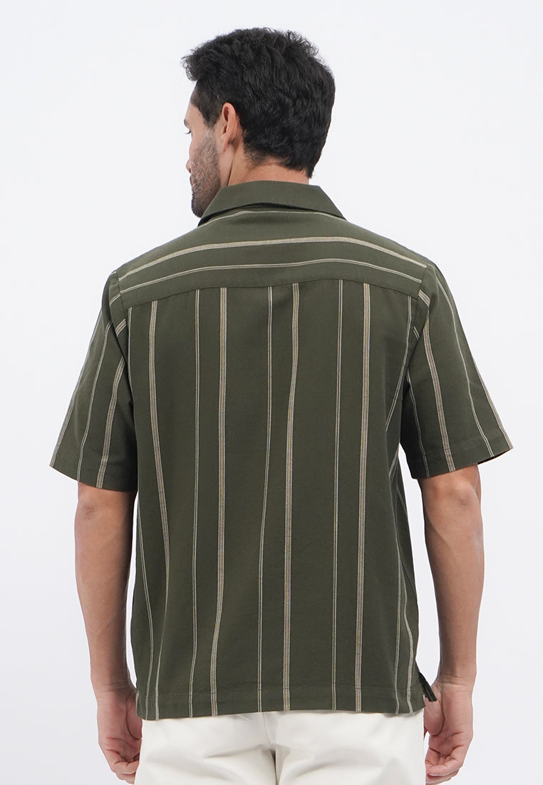 Rekaxed Fit Short Sleeve Resort Shirt