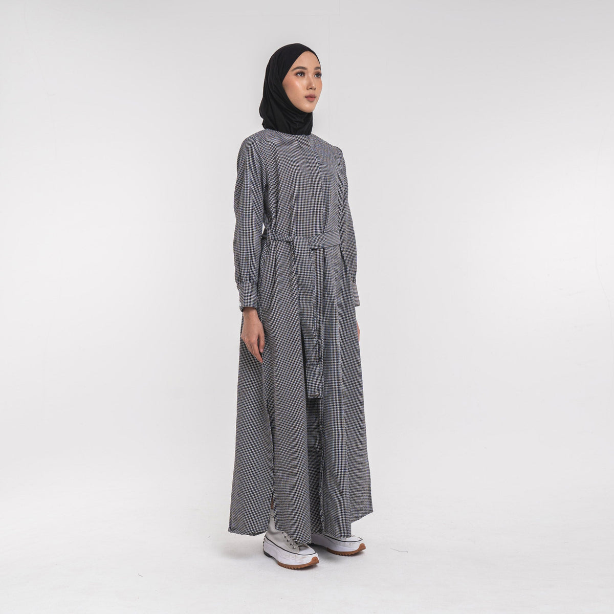 Round Neck Shirt Dress Black-White