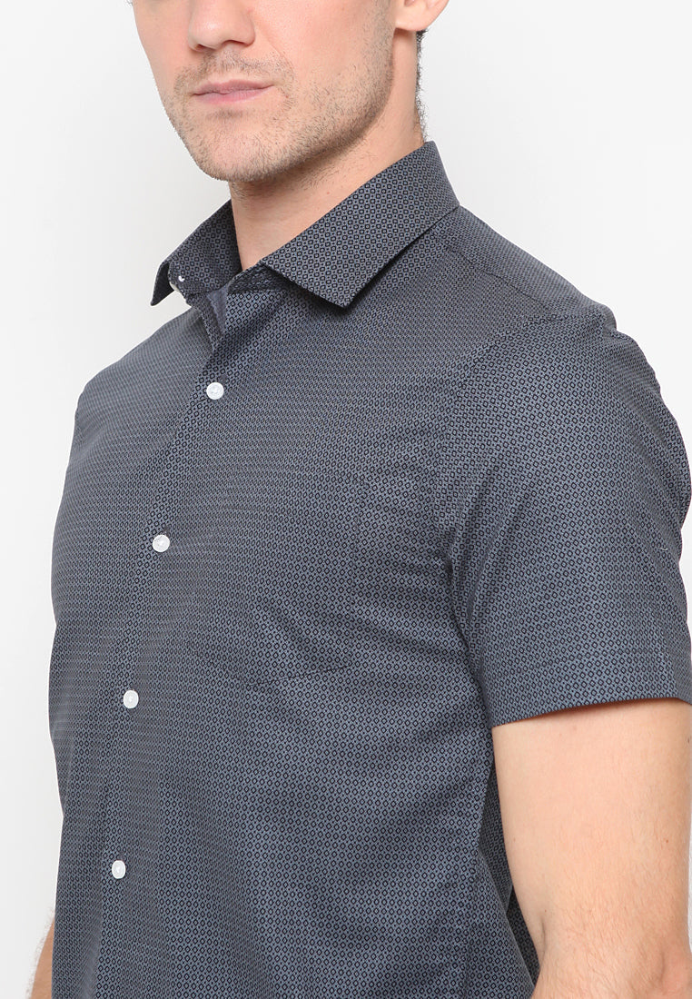 Short Sleeves Shirt