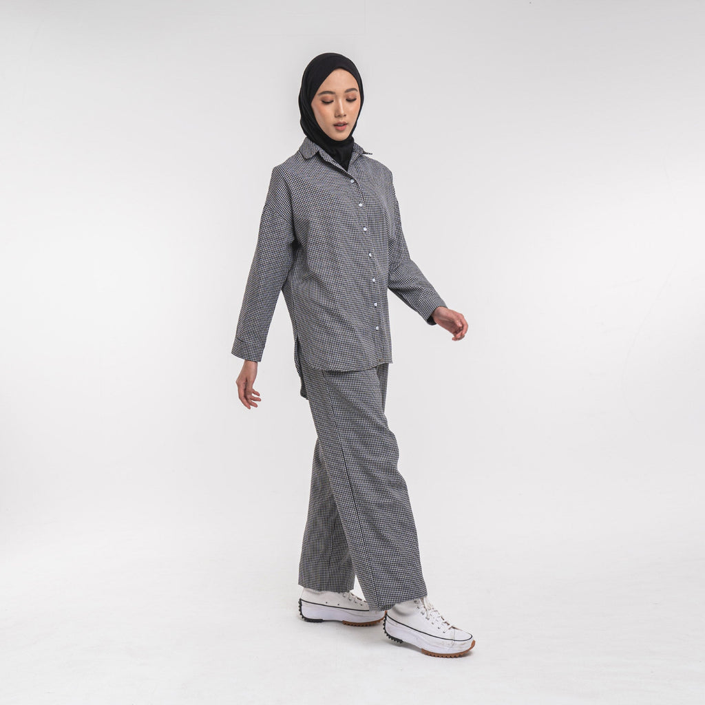 Oversized Shirt Black-White