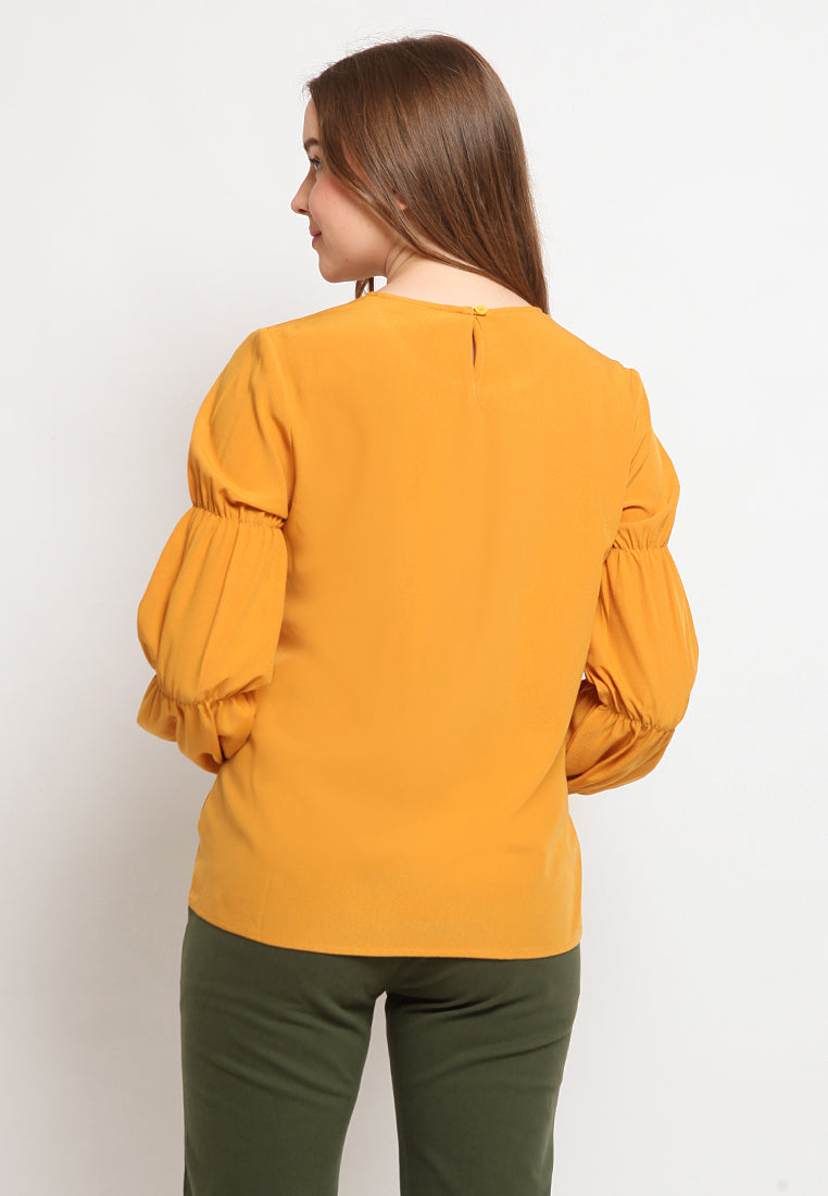 Pull Sleeves Top