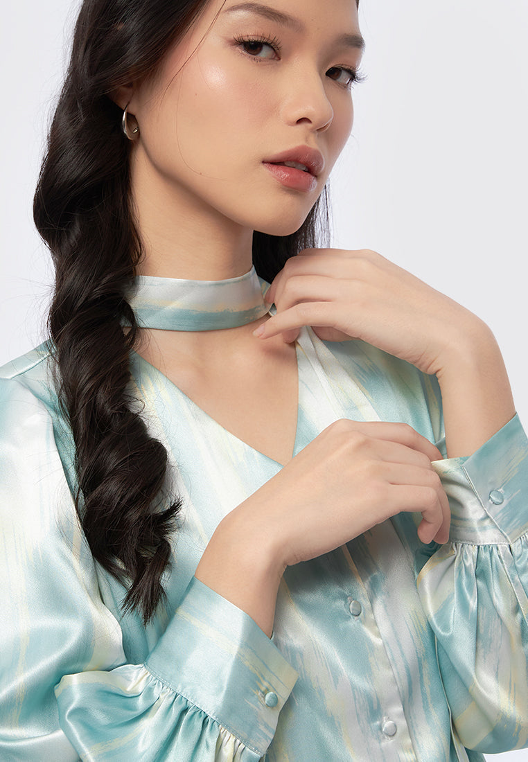 Printed V-Neck Long Sleeve Blouse