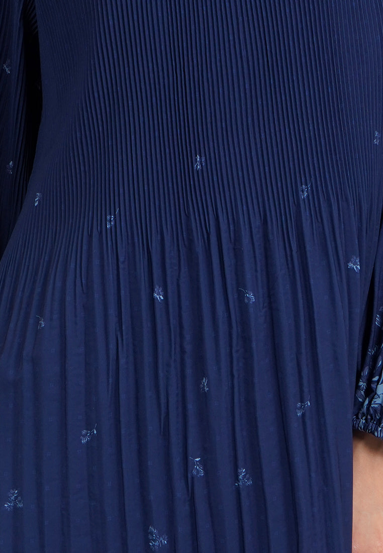 Pleated Round Neck Tunic