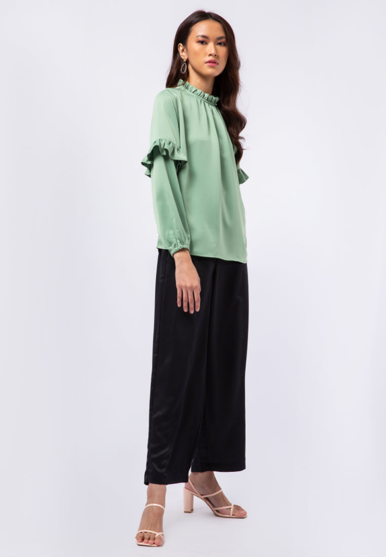 Puff Sleeve Frill Blouse