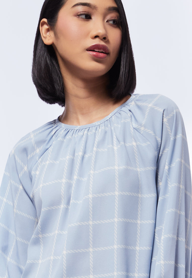 Front Gathered Long Sleeve Blouse
