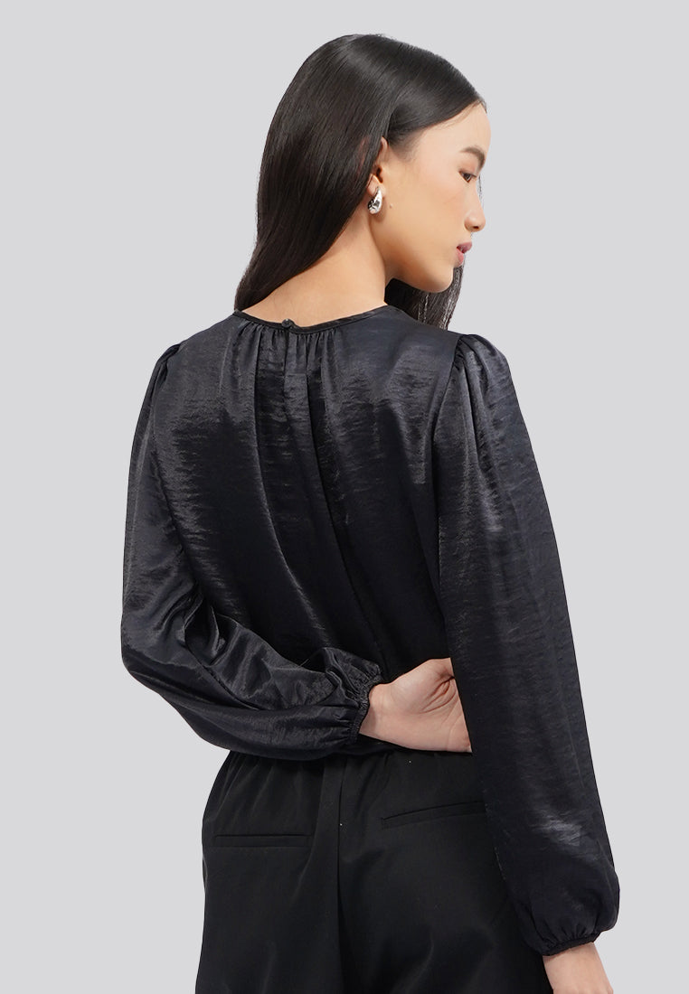 Long Sleeve Gathered Crop Blouse Black