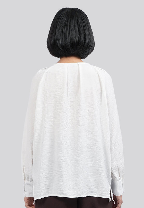 Round Neck Raglan Blouse