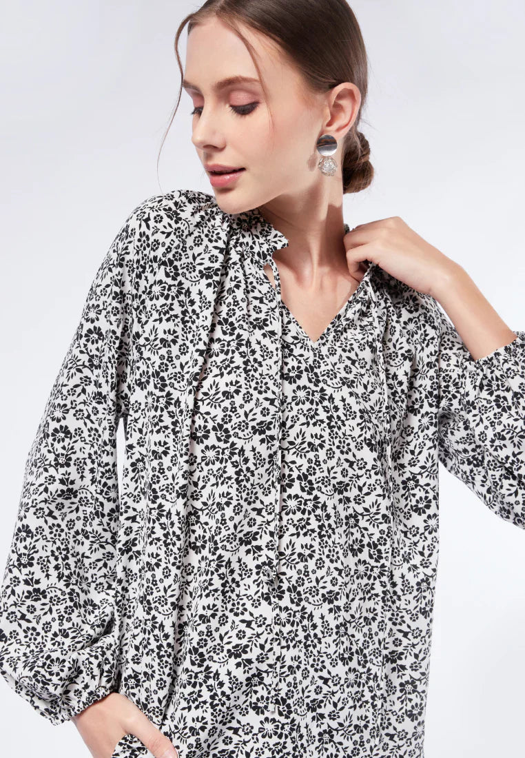 Balloon Sleeve Peasant Blouse