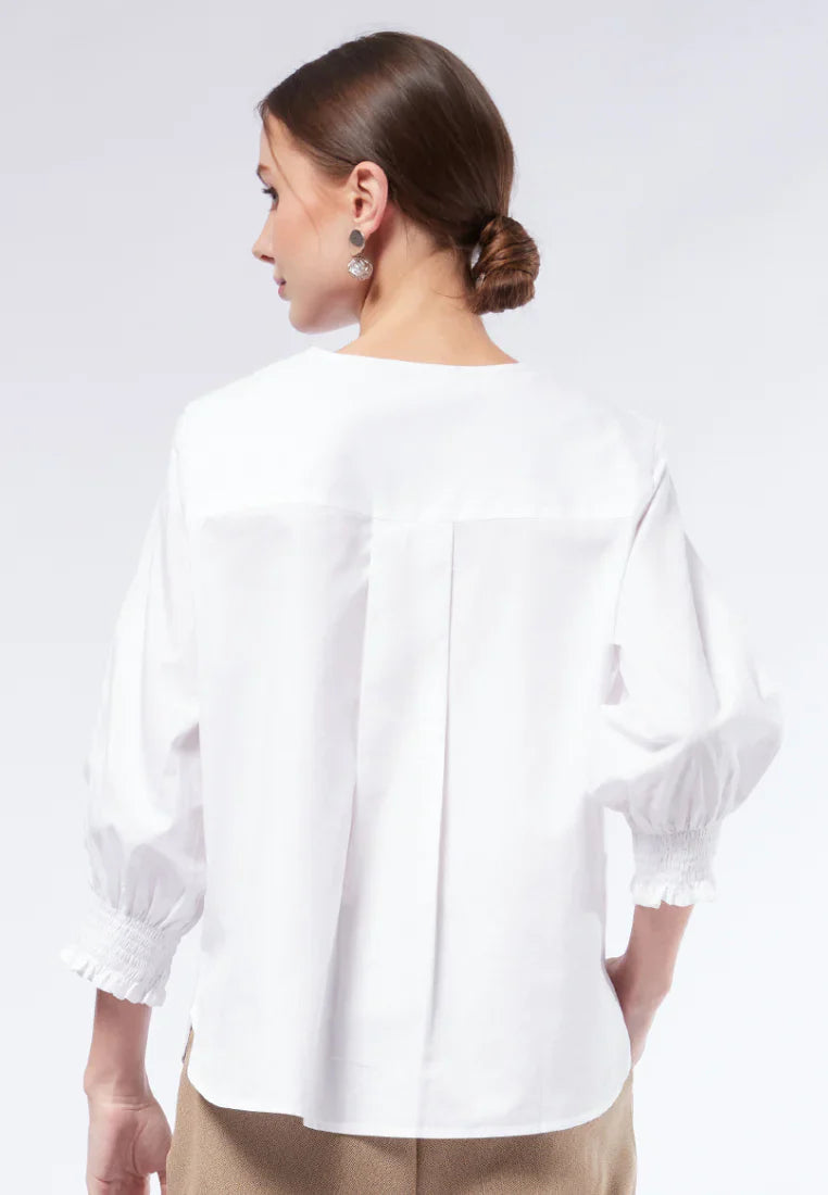 Round Neck Puff Sleeve Blouse