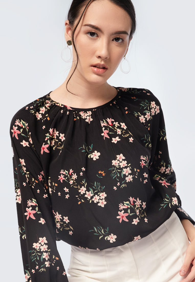 Ruched Neck Printed Blouse