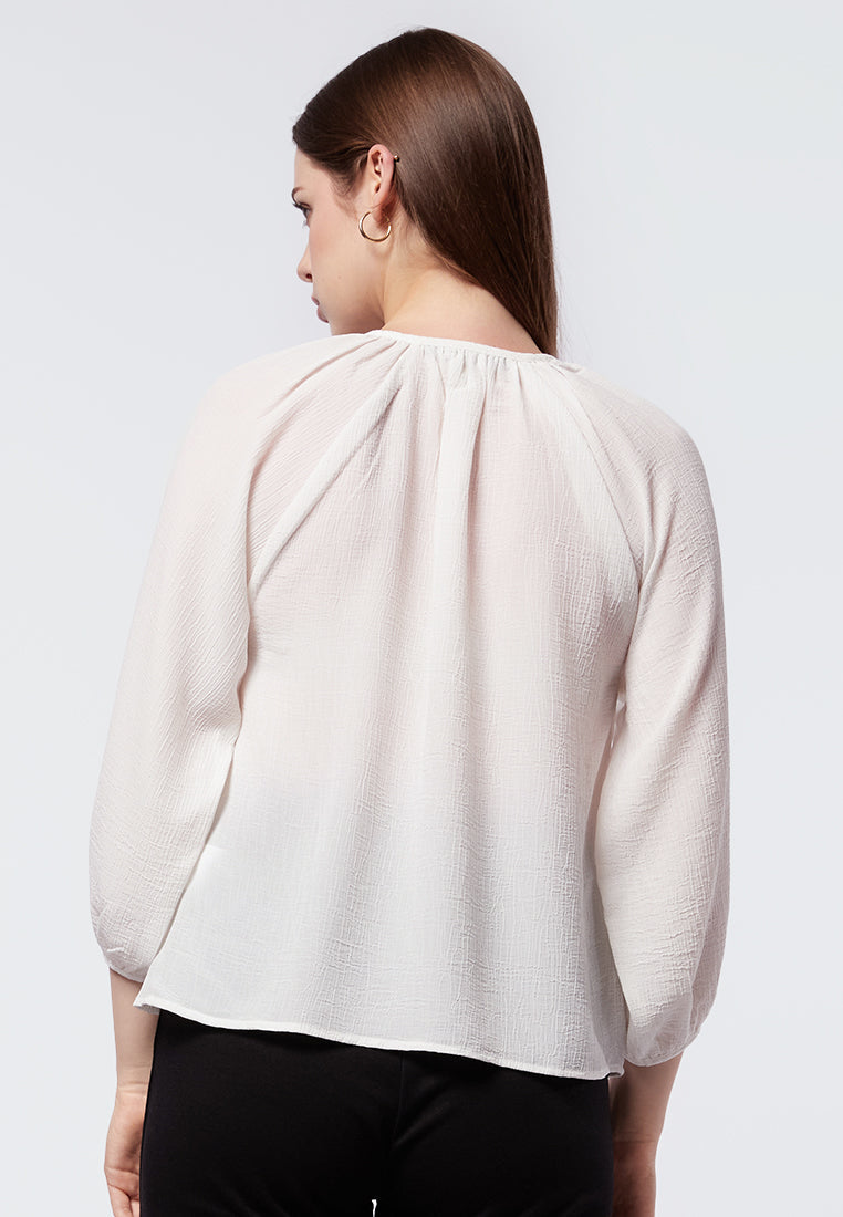 Round Neck Puff Sleeve Blouse