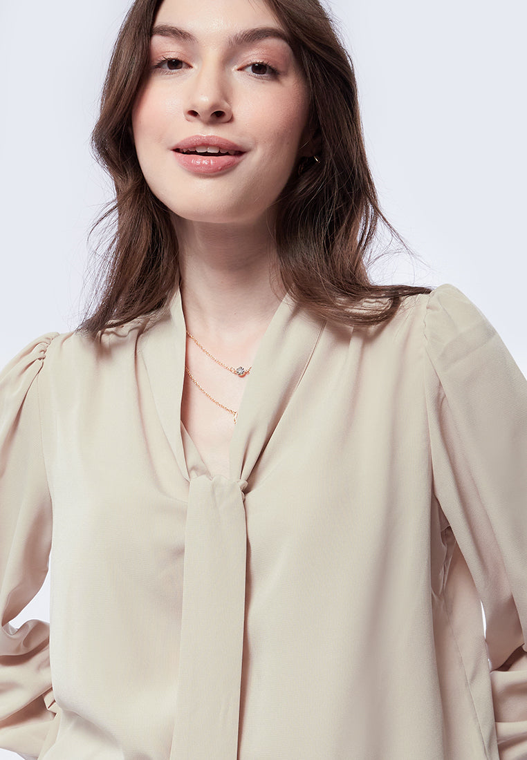 Tie Bow Long Sleeve Blouse
