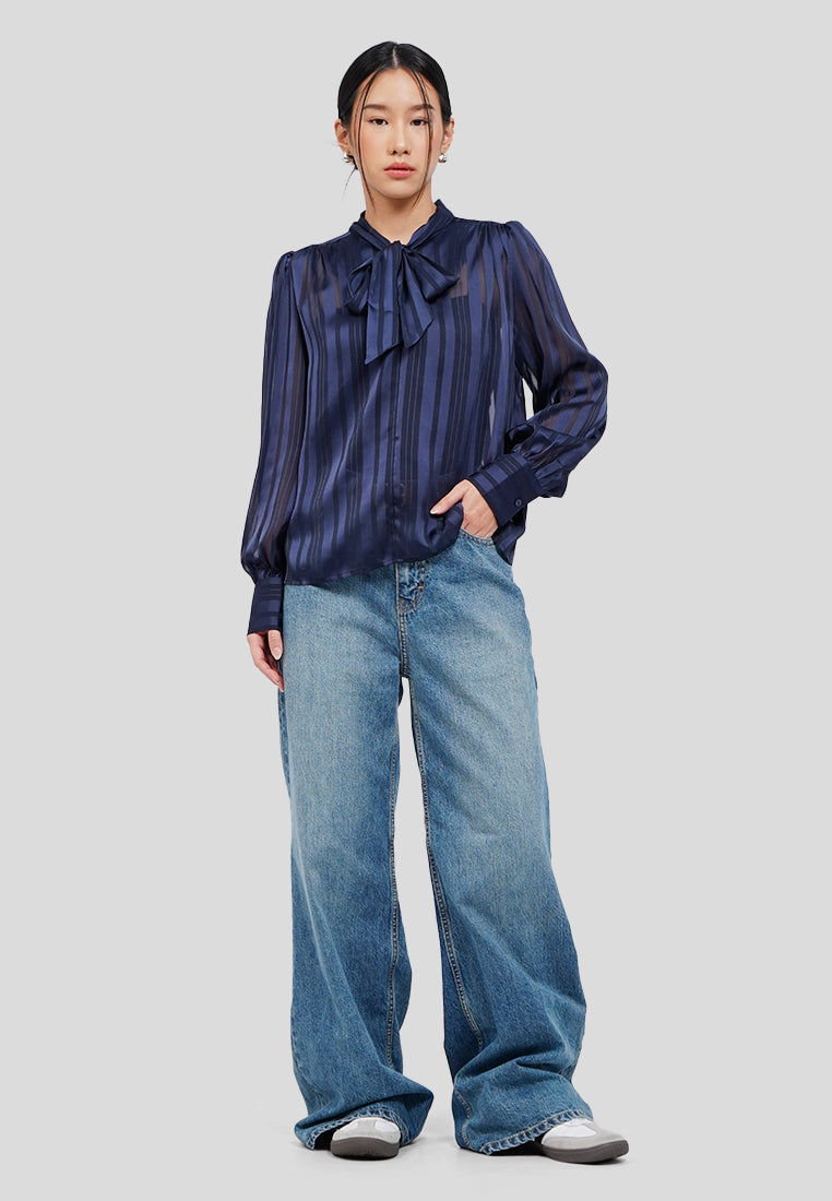 Tied Neck Long Sleeve Blouse