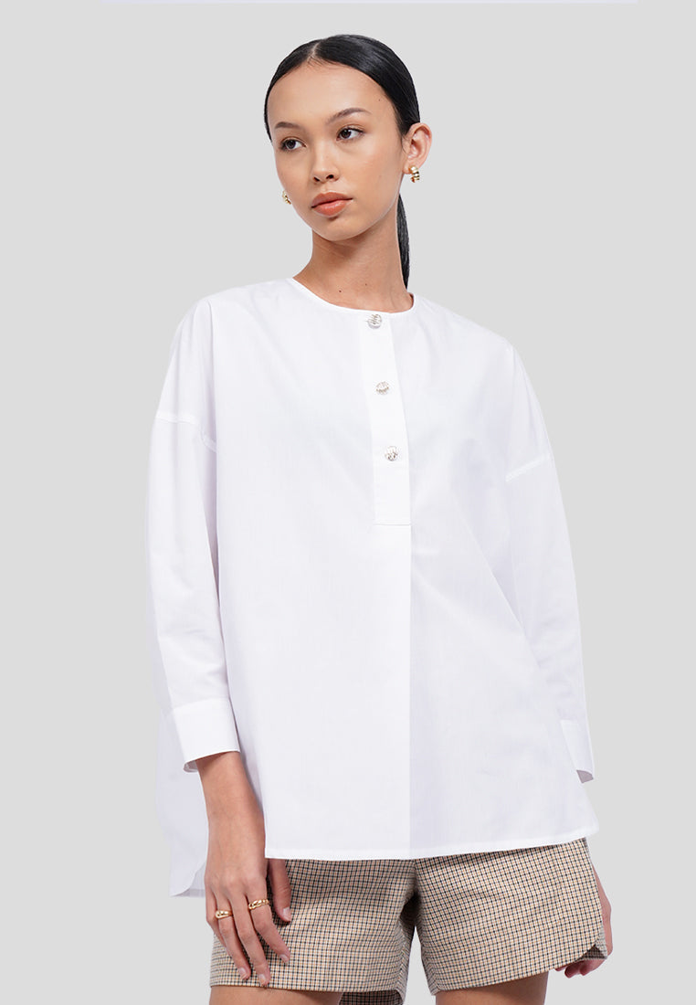 Round Neck Batwing Blouse