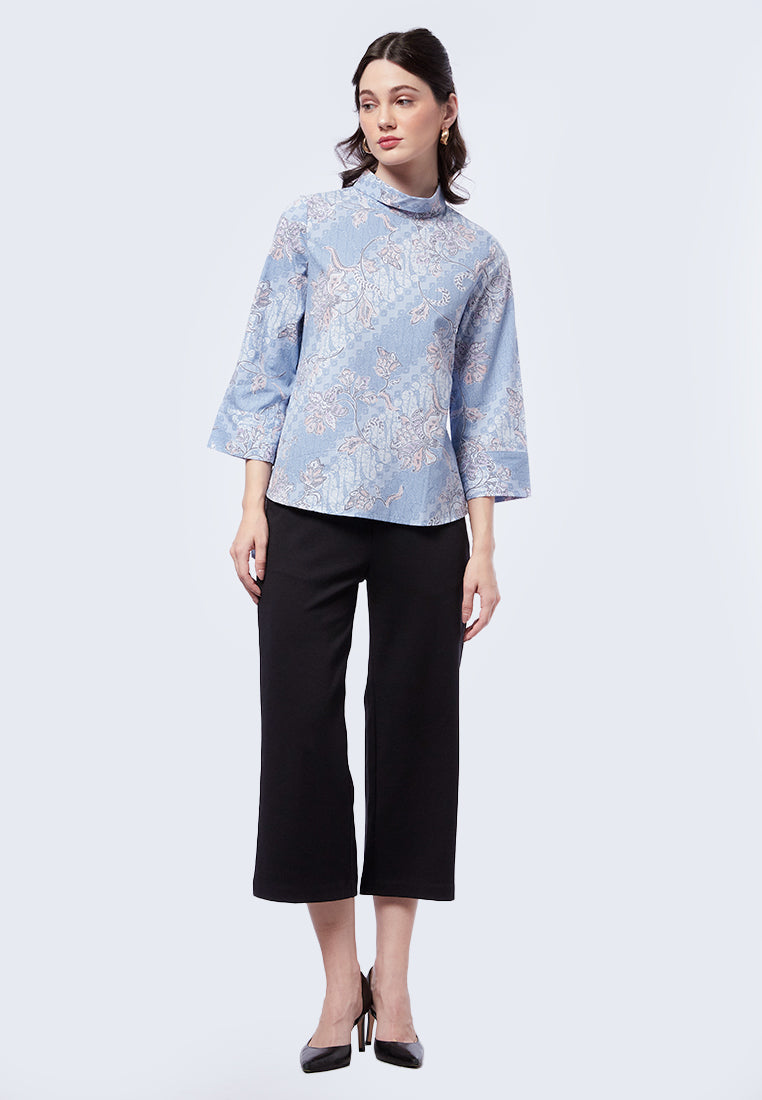 Folded Collar Long Sleeve Batik Top