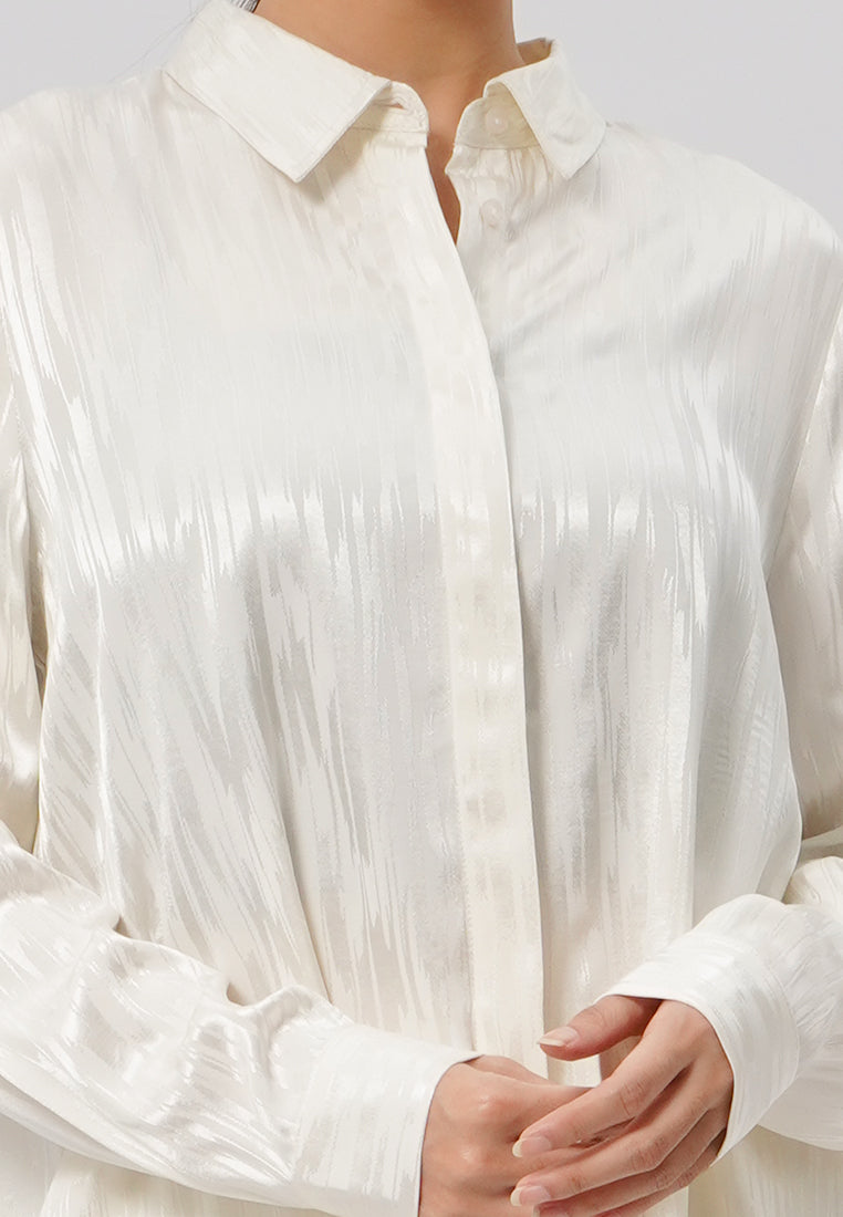 Textured Long Sleeve Blouse