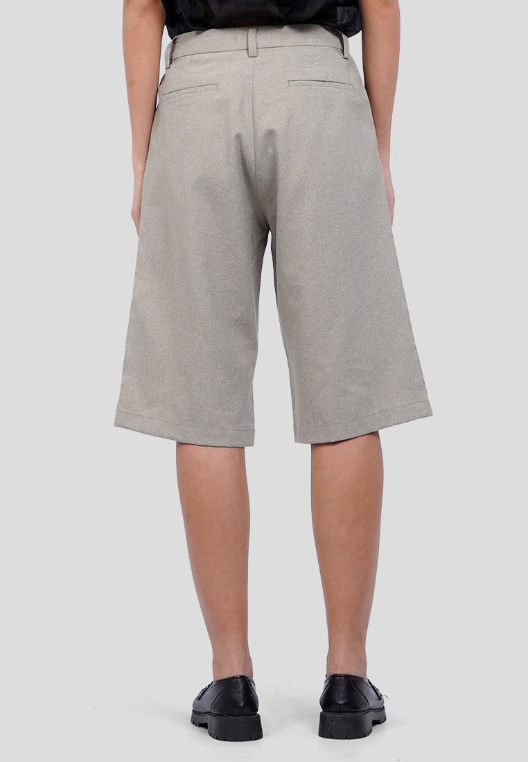 Straight Fit Bermuda Pants