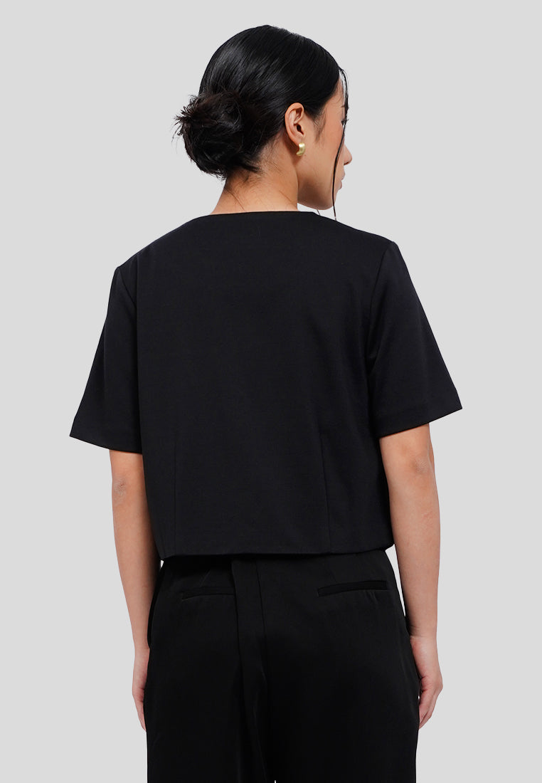 Round Neck Short Sleeve Crop Blouse