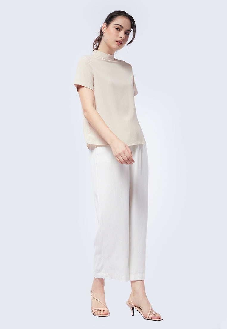 Mock Neck Crinkle Blouse