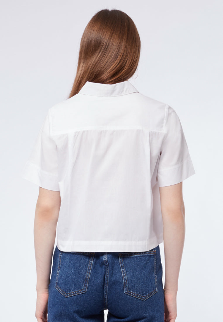 Boxy Blouse with Big Pocket
