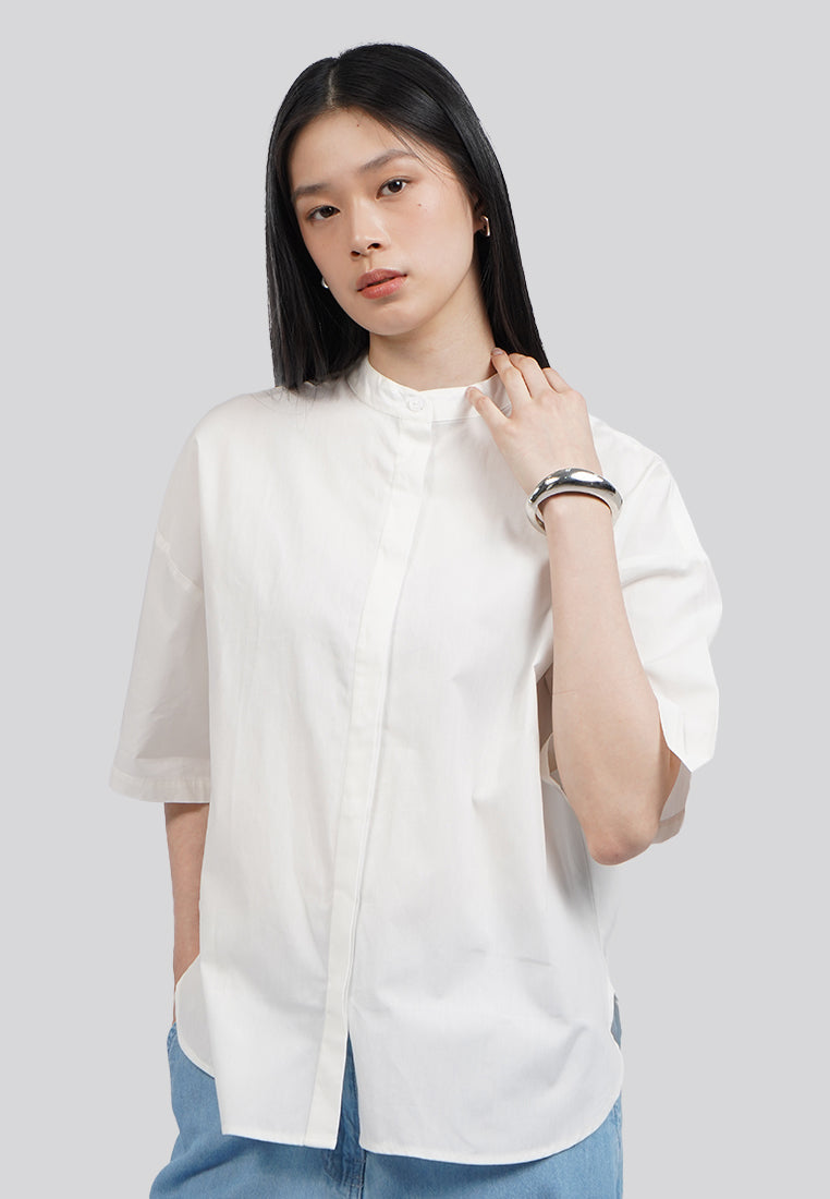 Curved Hem Short Sleeve Blouse