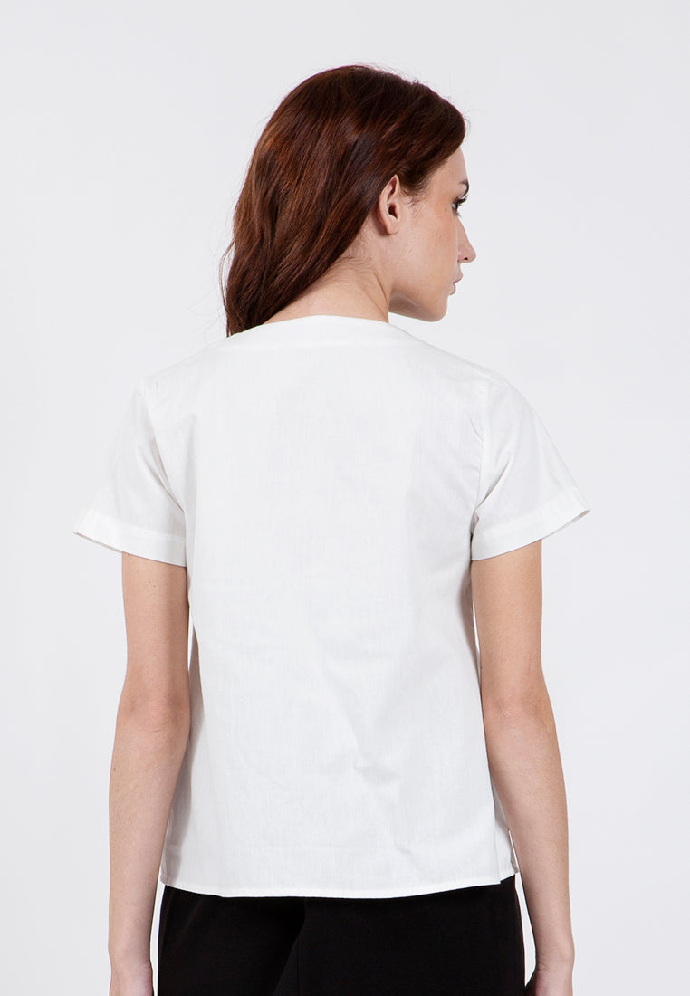 Short sleeves blouse