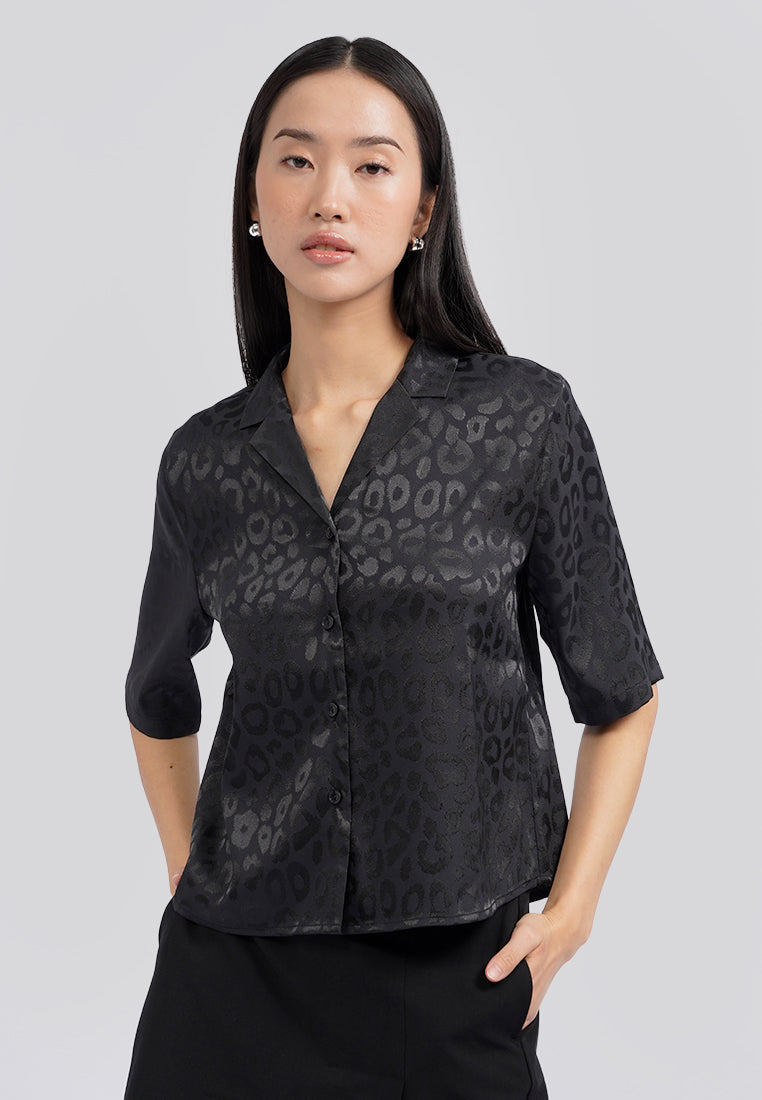Notch Collar Printed Crop Blouse Black